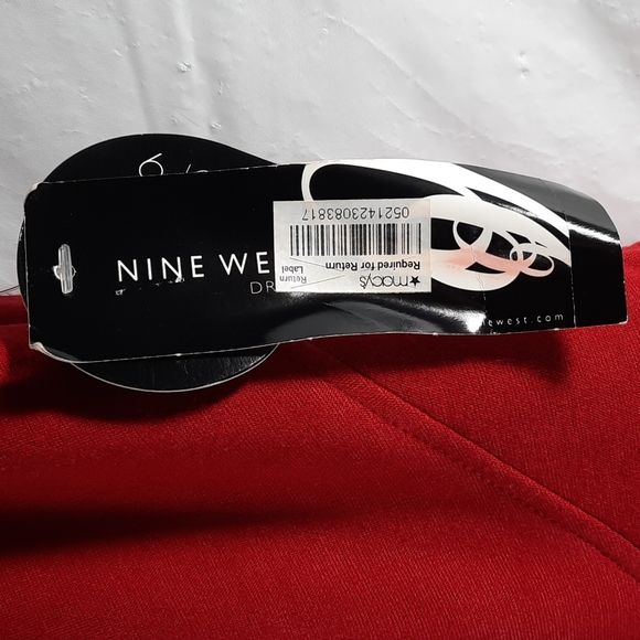 NWT NINE  WEST Red slvless dress SZ 4 - Picture 4 of 12